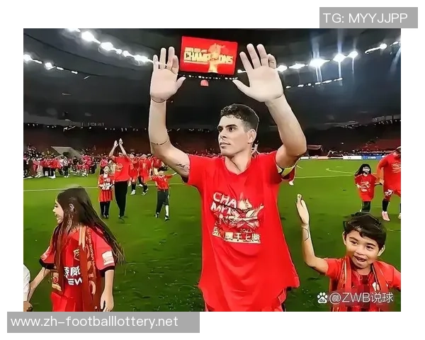 足球明星风采大揭秘精彩视频带你走进绿茵场的传奇人生